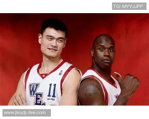 翟逸与姚明的篮球传奇之路：从青涩少年到巅峰巨星的成长故事