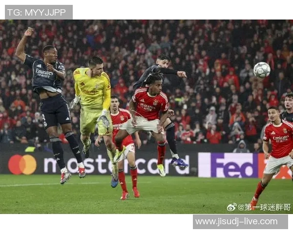 本菲卡惊天逆袭6比2大胜皇马创造世界杯历史冷门瞬间