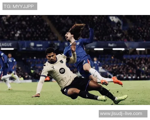 中超激战巴萨大胜国米红牌事件引发全场热议赛后分析 中超激战巴萨大胜国米红牌事件引发全场热议赛后分析