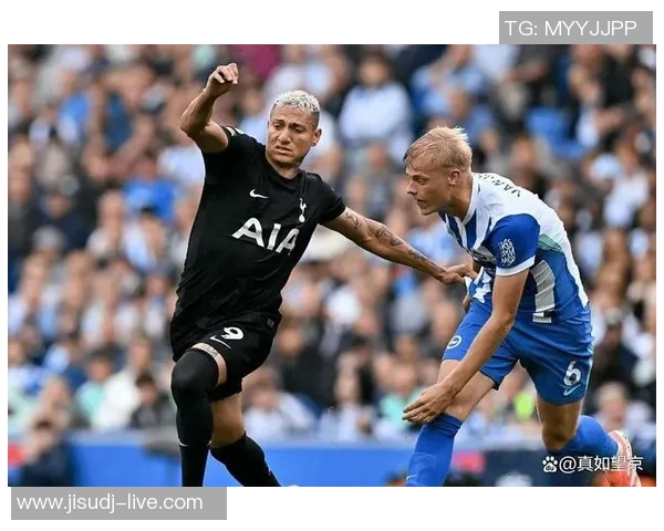 英超激战：里昂逆转莱比锡红牌争议引发全场热议