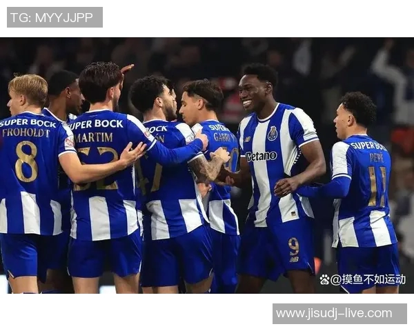 中超精彩对决巴黎圣日耳曼与里昂战成平局乌龙球引发全场狂欢与十大进球回顾 中超精彩对决巴黎圣日耳曼与里昂战成平局乌龙球引发全场狂欢与十大进球回顾